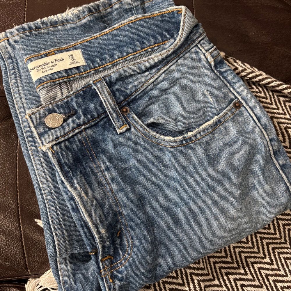 Abercrombie & Fitch Light Blue Jeans